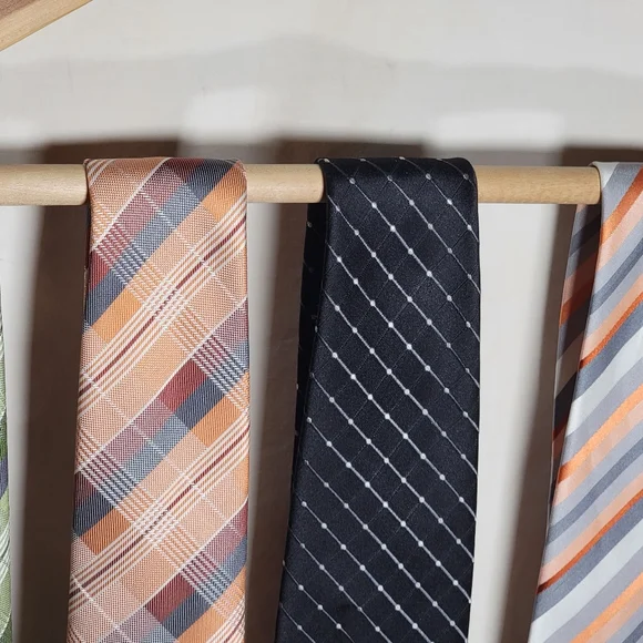 5 Geoffrey Beene ties black silver green brown tan in combos and styles